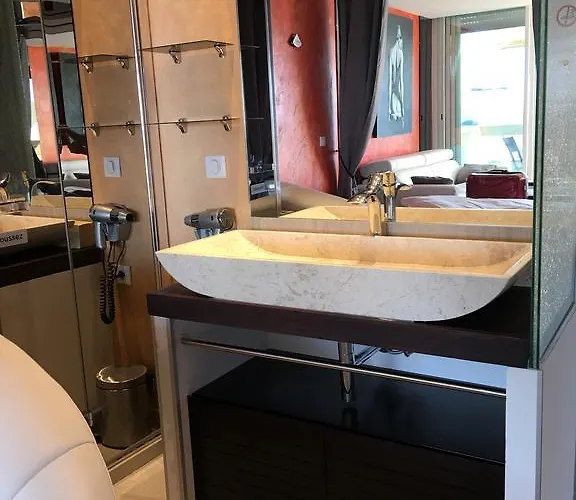 Elixxir Апартаменти